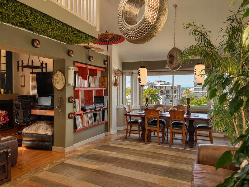 2 Bedroom Property for Sale in Green Point Western Cape